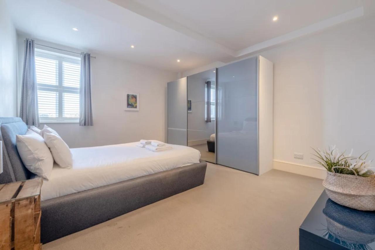 Stylish 1 Bedroom In Affluent Fulham